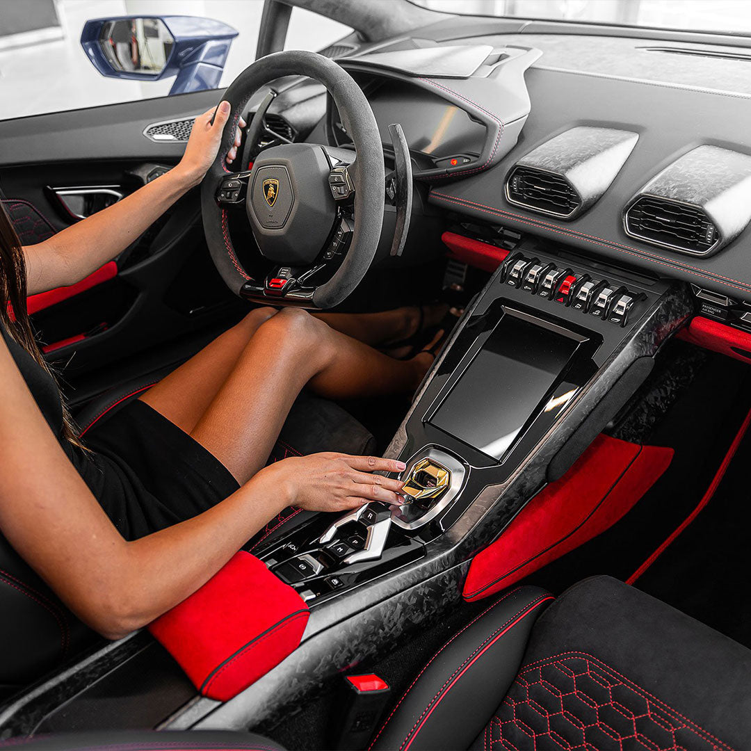 Audi R8, Lamborghini Huracan Button Box with iFlag