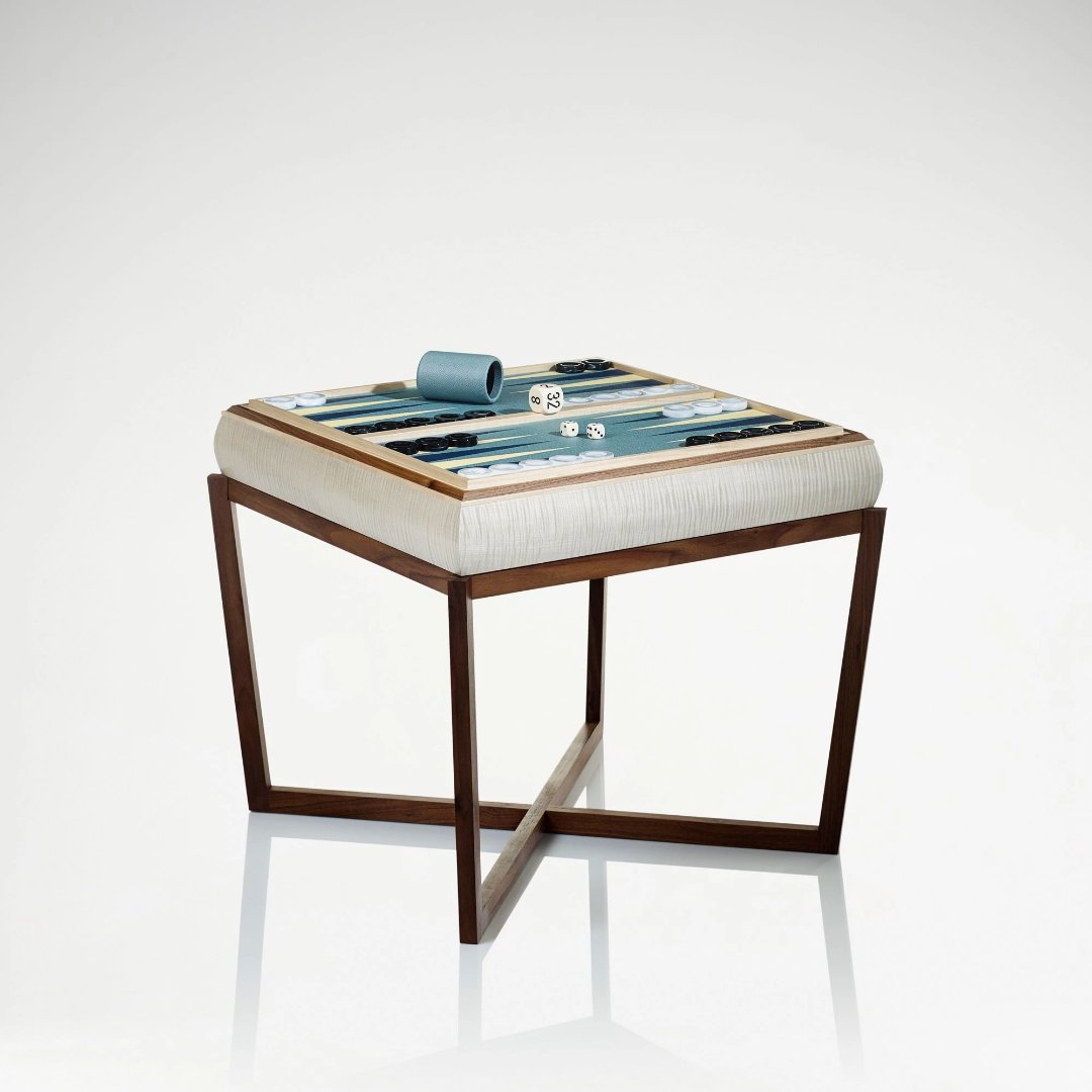 Linley Games Compendium Luxury Stand